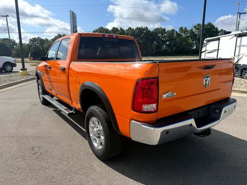 Used 2017 RAM 2500 Big Horn image 5