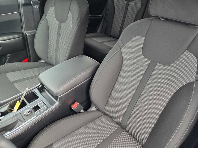 New 2026 Kia Sorento LX FWD image 11