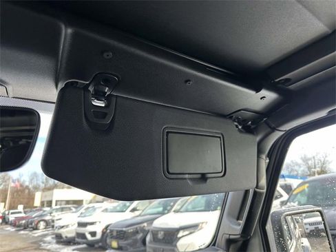 Certified 2020 Jeep Wrangler Unlimited Sahara image 38