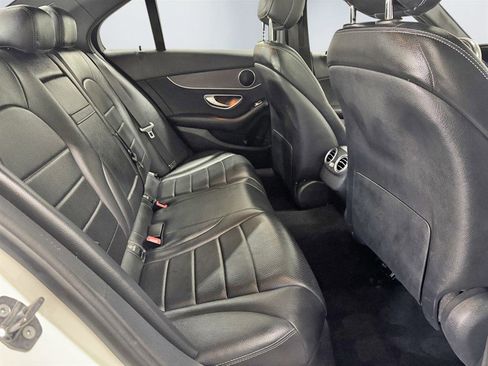 Used 2019 Mercedes-Benz C 300 4MATIC Sedan image 21