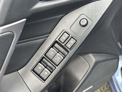 Used 2018 Subaru Forester 2.5i Touring w/ 50th Anniversary Edition image 14