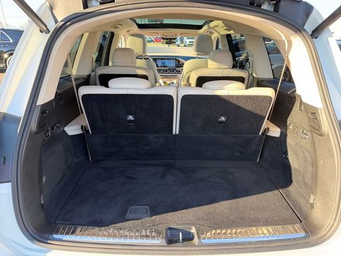 Used 2022 Mercedes-Benz GLS 450 4MATIC image 26