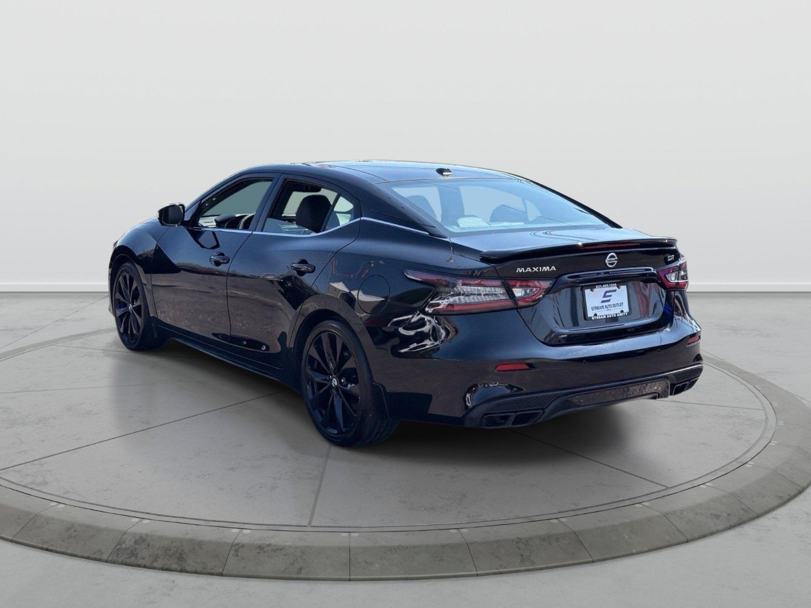 Used 2021 Nissan Maxima SR w/ Sport Mat Group FWD image 6