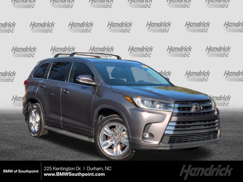 Used 2019 Toyota Highlander Limited image 1