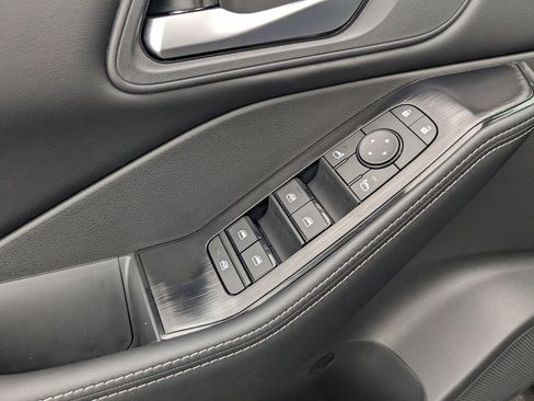 New 2026 Nissan Rogue SV image 12