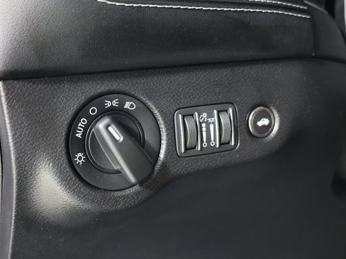 Used 2021 Dodge Challenger SRT Hellcat Redeye image 22