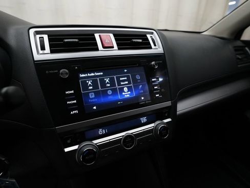 Used 2016 Subaru Legacy 2.5i Premium AWD/4WD image 6