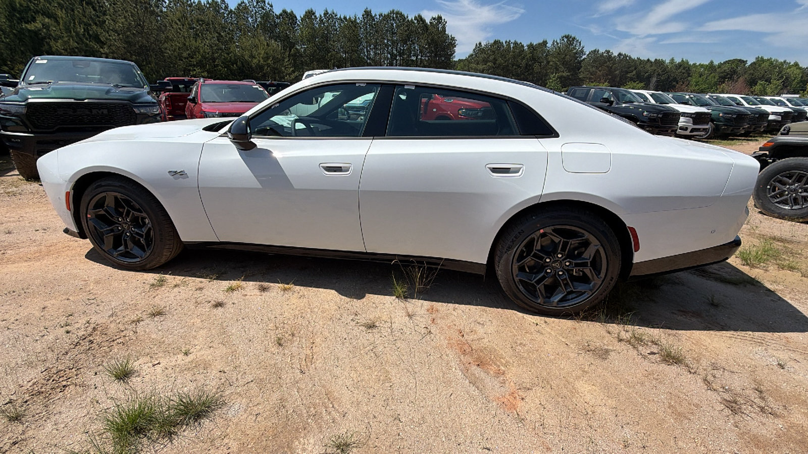 New 2026 Dodge Charger R/T w/ Driver Convenience Group AWD/4WD image 11