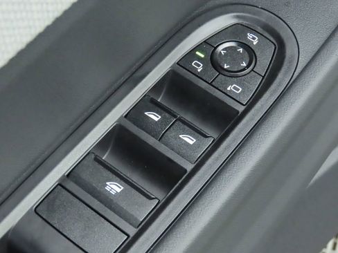 New 2026 MINI Cooper S image 32