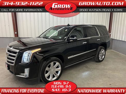Used 2015 Cadillac Escalade Premium image 1