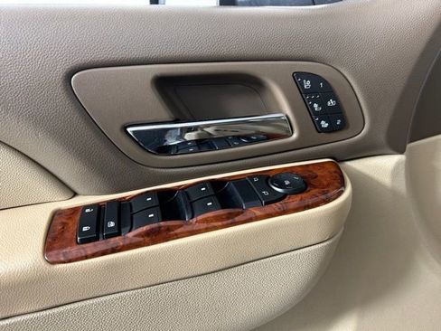 Used 2013 GMC Sierra 2500 SLT w/ SLT Convenience Package image 14