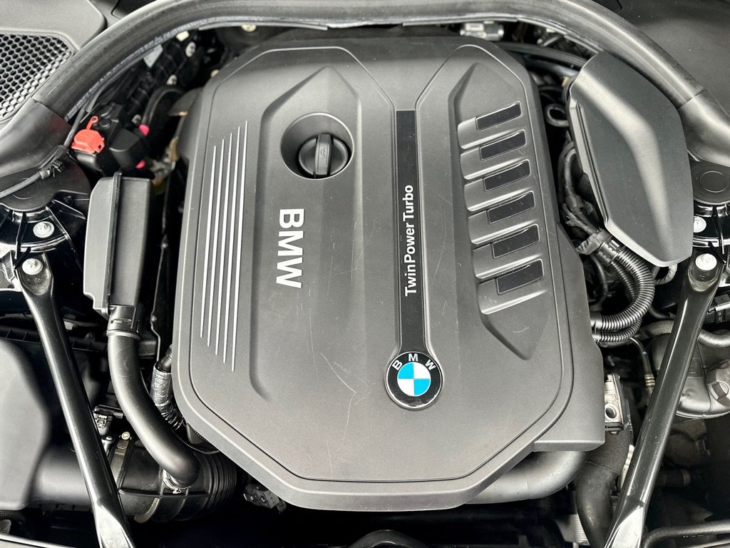 Used 2017 BMW 540i RWD image 26