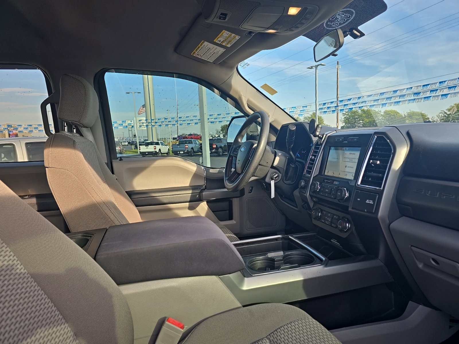 Used 2018 Ford F350 XLT w/ XLT Value Package AWD/4WD image 7