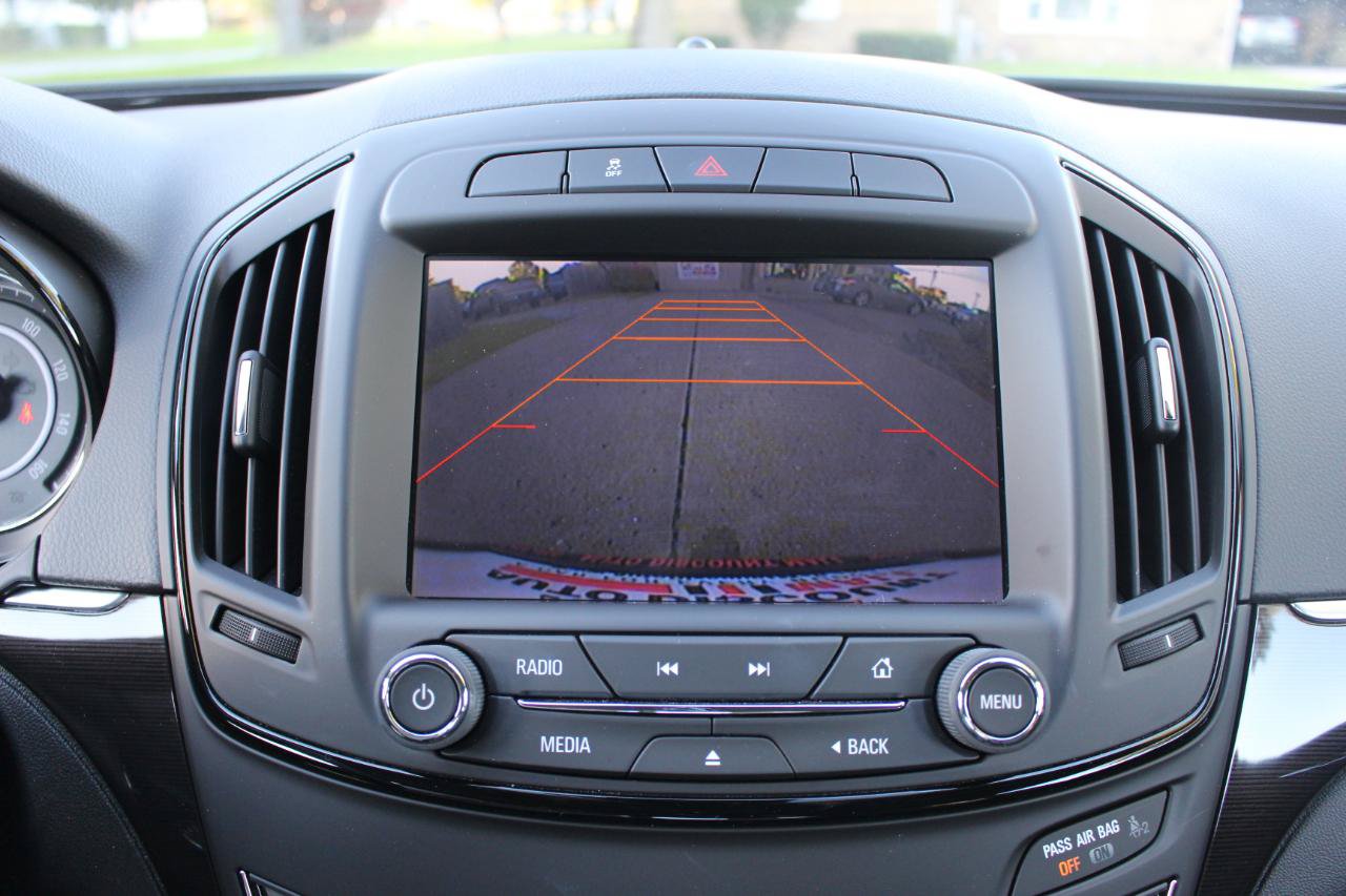 Used 2014 Buick Regal FWD image 25