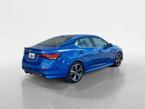 Used 2023 Nissan Sentra SR w/ Electronics Package image 4