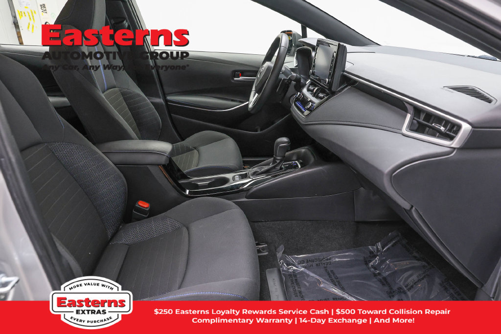 Used 2022 Toyota Corolla SE FWD image 24