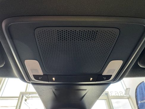 Used 2025 Honda Civic Sport image 19