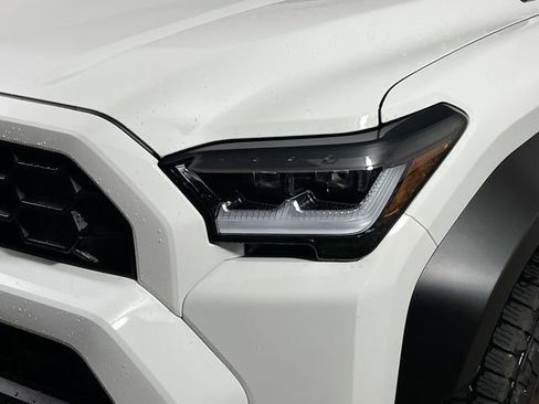 New 2026 Toyota 4Runner Trailhunter image 9