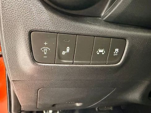 Used 2019 Hyundai Kona SEL image 42