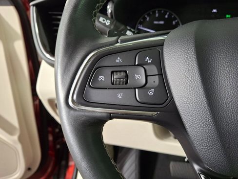 Used 2022 Buick Envision Preferred image 13