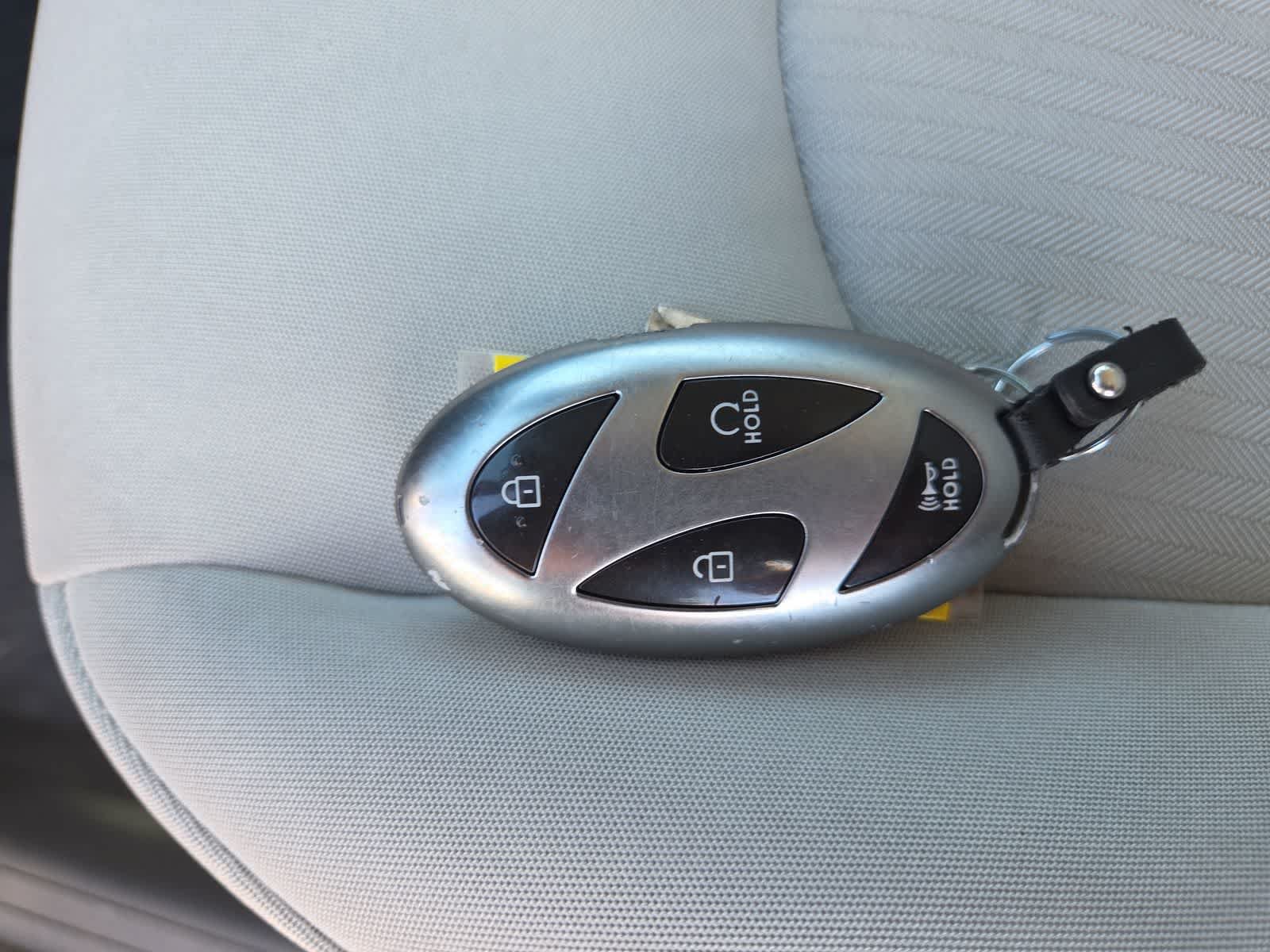 Used 2025 Hyundai Sonata SEL FWD image 28