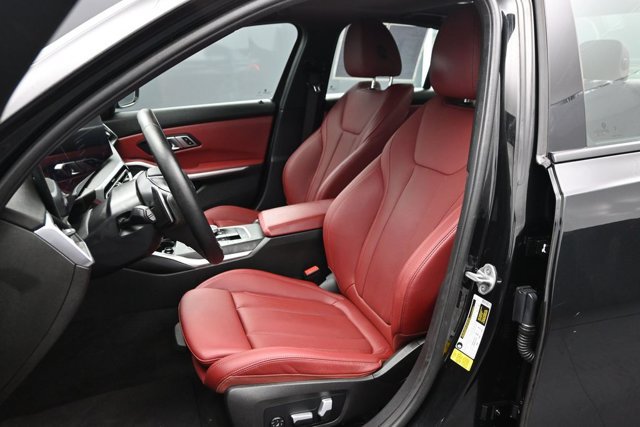 Used 2023 BMW 330i Sedan w/ Premium Package RWD image 5