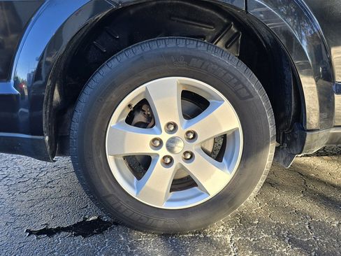 Used 2012 Dodge Journey SXT image 23