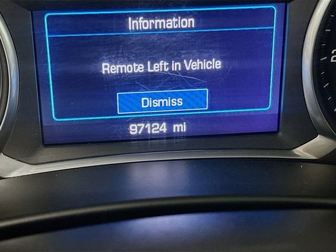 Used 2019 Chevrolet Equinox LT w/ LPO, Floor Liner Package FWD image 17