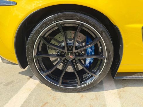 Used 2010 Chevrolet Corvette ZR1 w/ Preferred Equipment Group RWD image 13