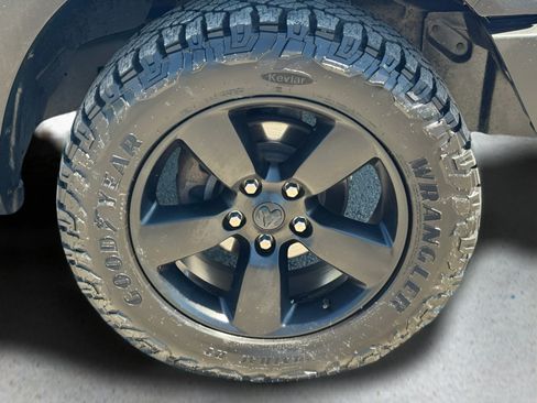 Used 2019 RAM 1500 Warlock AWD/4WD image 29