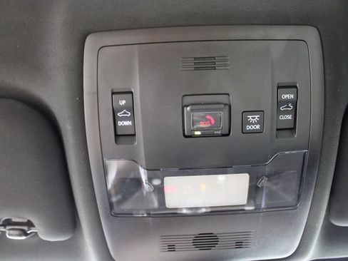 Used 2022 Lexus IS 350 F Sport RWD image 29