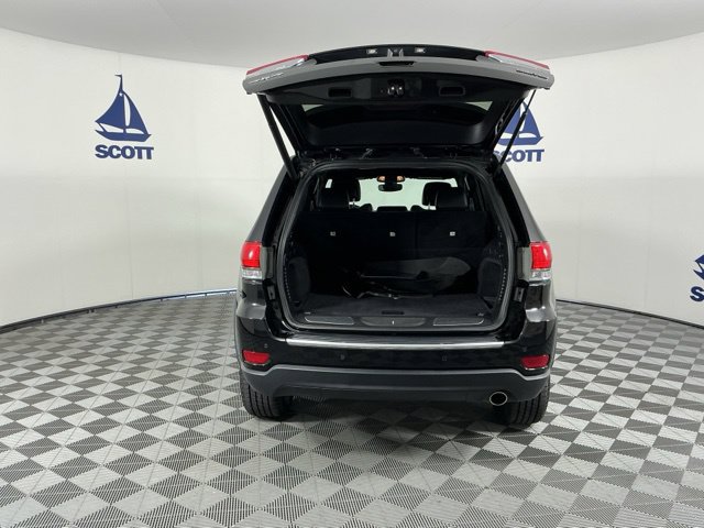Used 2019 Jeep Grand Cherokee Limited AWD/4WD image 24