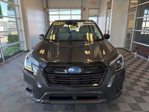 Used 2023 Subaru Forester AWD/4WD image 2