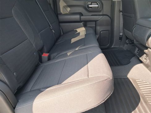 Used 2023 Chevrolet Silverado 1500 Custom Trail Boss image 15