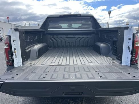 New 2025 Chevrolet Silverado EV LT image 26