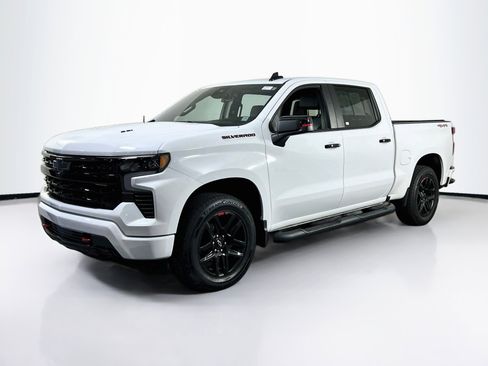 Used 2023 Chevrolet Silverado 1500 RST w/ Redline Edition AWD/4WD image 1