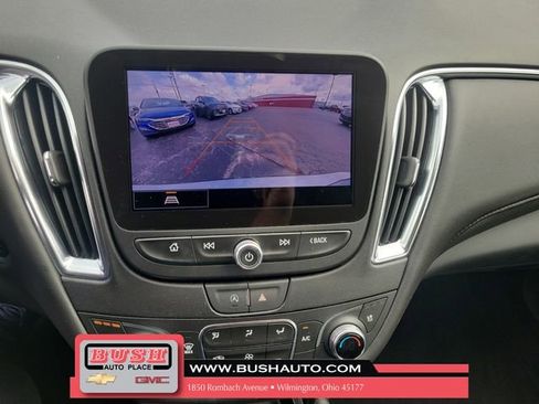Used 2023 Chevrolet Malibu LT image 29