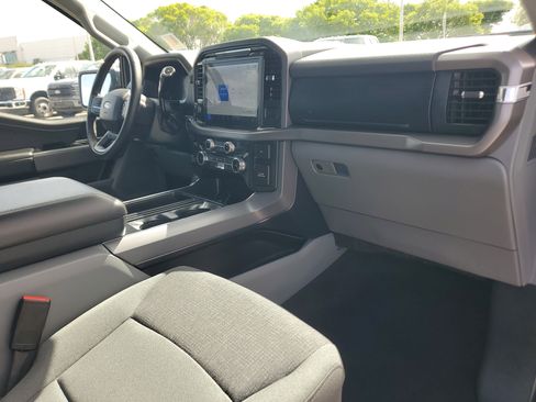 Used 2025 Ford F150 XLT w/ Equipment Group 302A MID RWD image 13