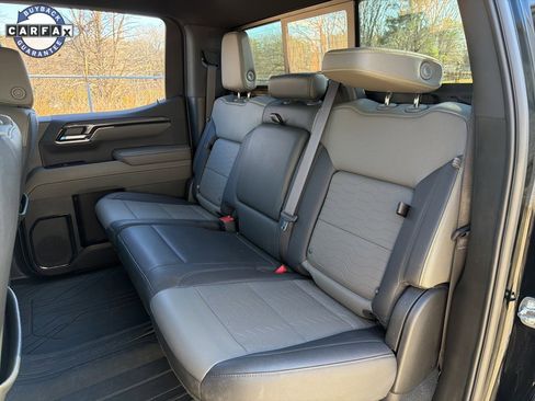 Used 2022 Chevrolet Silverado 1500 ZR2 image 22