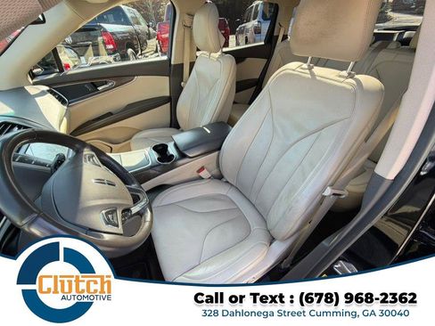 Used 2016 Lincoln MKX Reserve w/ Driver Assistance Package image 12