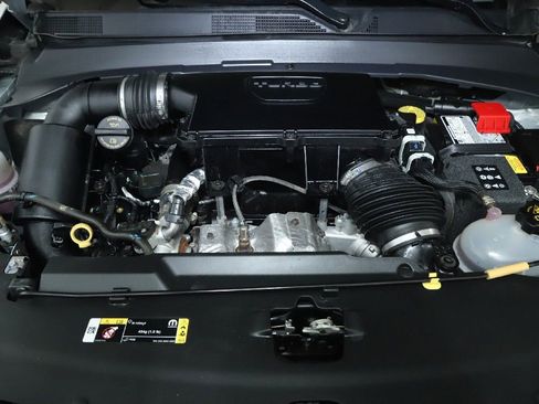 Used 2025 Jeep Compass Trailhawk image 35