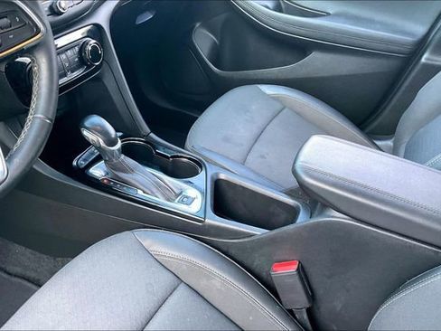 Used 2023 Buick Encore GX Preferred FWD image 17