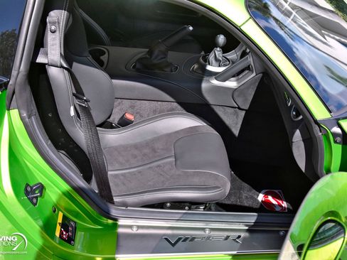Used 2017 Dodge Viper GTC w/ Advanced Aerodynamics Package RWD image 12