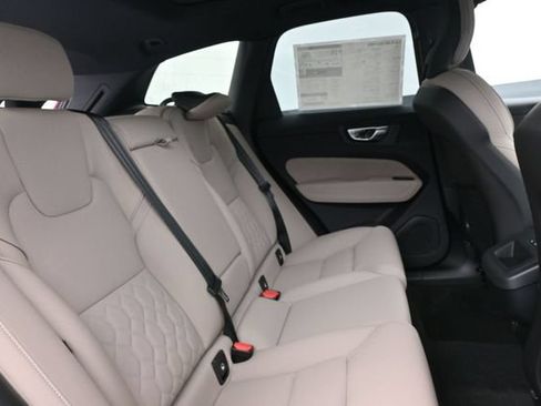 New 2026 Volvo XC60 B5 Plus w/ Protection Package Premier AWD/4WD image 32