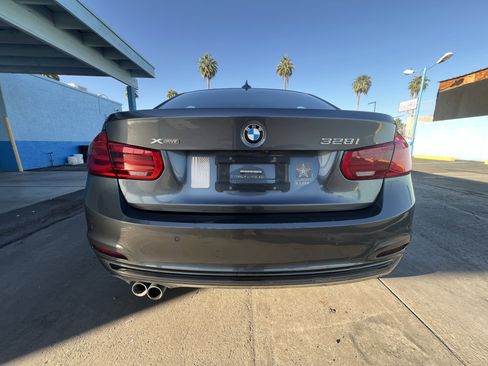 Used 2016 BMW 328i xDrive Sedan image 4
