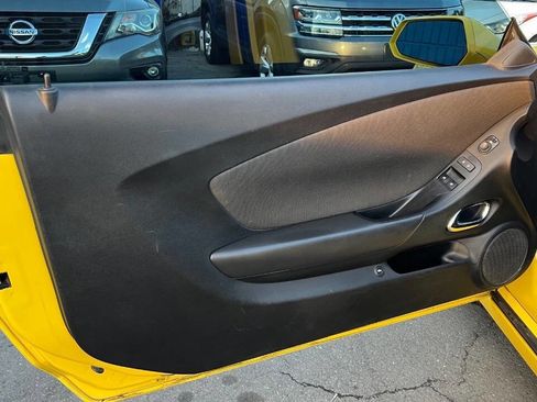 Used 2015 Chevrolet Camaro LT w/ 1LT Preferred Package image 17