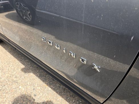 Used 2018 Chevrolet Equinox LT image 18