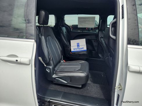 New 2026 Chrysler Voyager LX FWD image 53