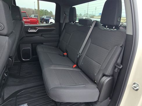 New 2026 GMC Sierra 1500 SLE w/ LPO, Black Badging Package image 7