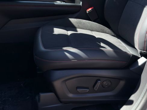 New 2026 Ford Explorer ST AWD/4WD image 18